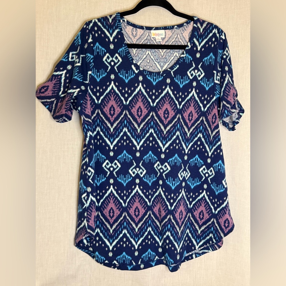 LuLaRoe Navy and White Abstract Morgan Top